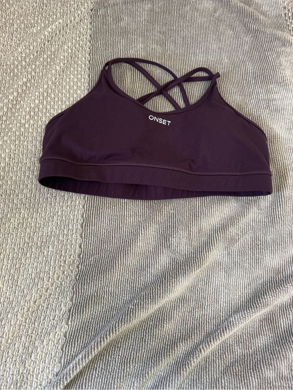 Onset Women's Plum Strappy Sports Bra